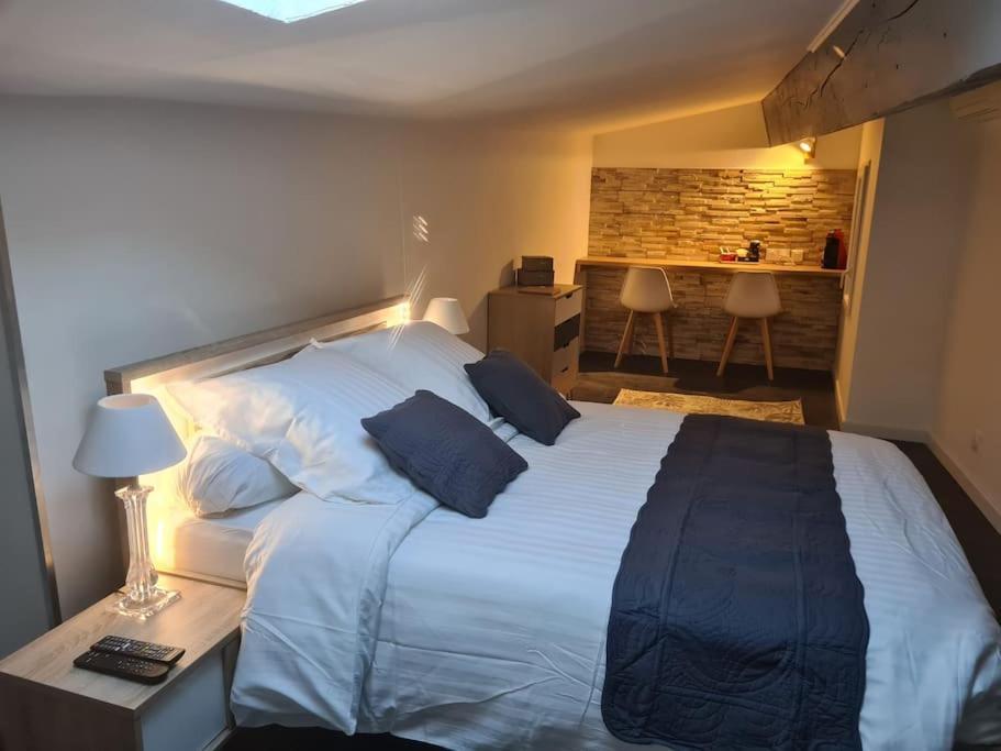 La Casa Cosy Love, Avec Jacuzzi Et Sauna Prives Palau-del-Vidre エクステリア 写真
